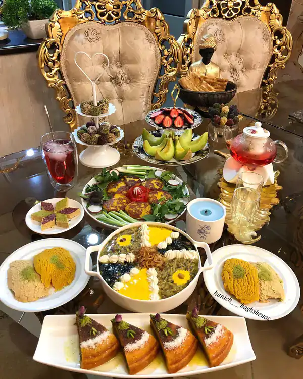 میز عصرانه مهمانی