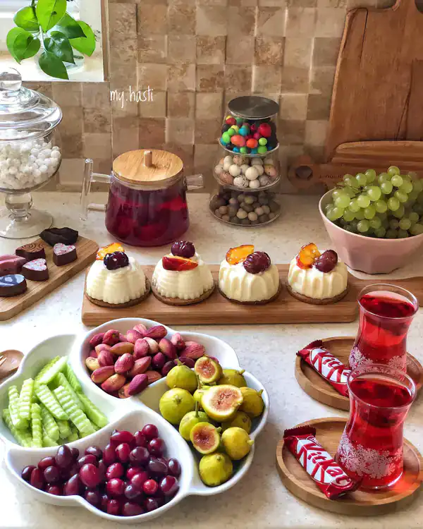 میز عصرانه پذیرایی