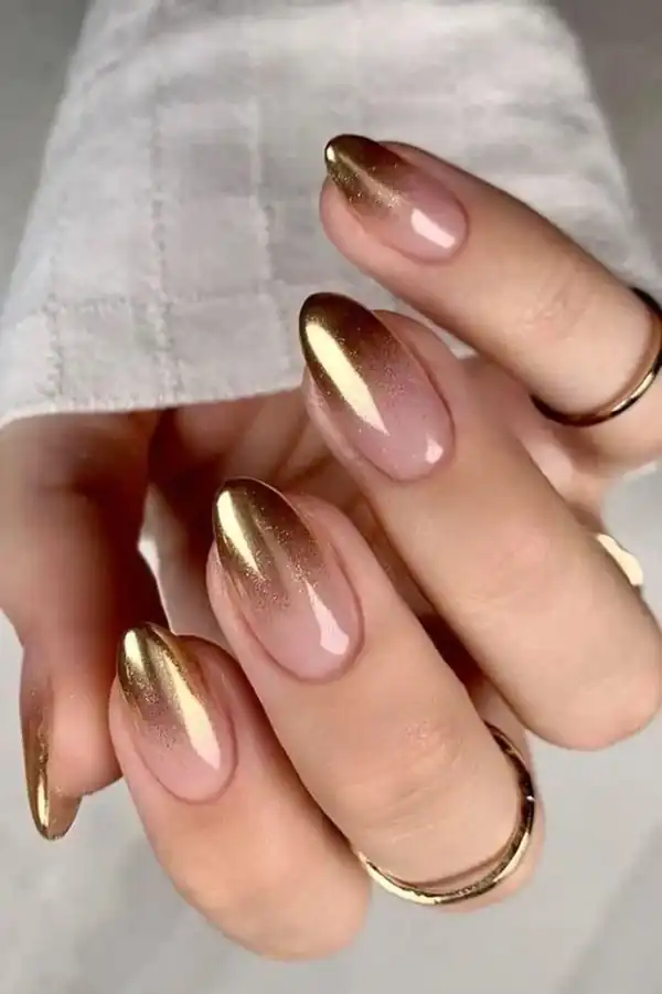 طراحی ناخن آمبره شاین