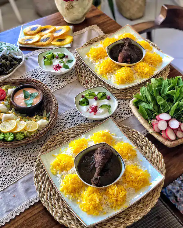 تزیین برنج با کاسه