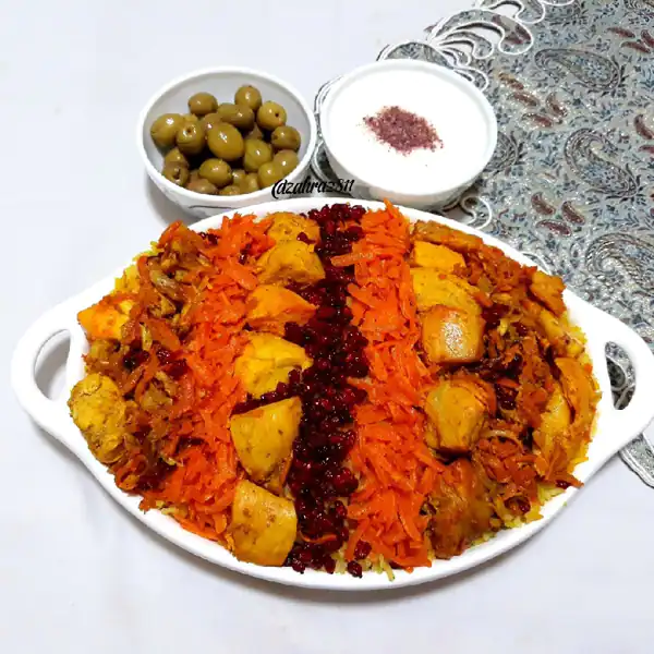 تزیین هویج پلو با مرغ
