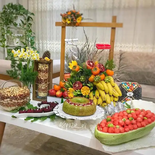 تزیین میز شب یلدا ساده