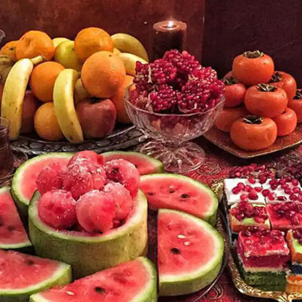 عکس تزیین شب یلدا ۱۴۰۴