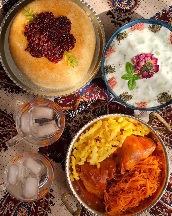 چیدمان میز شام شیک