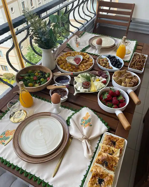 میز عصرانه زیبا