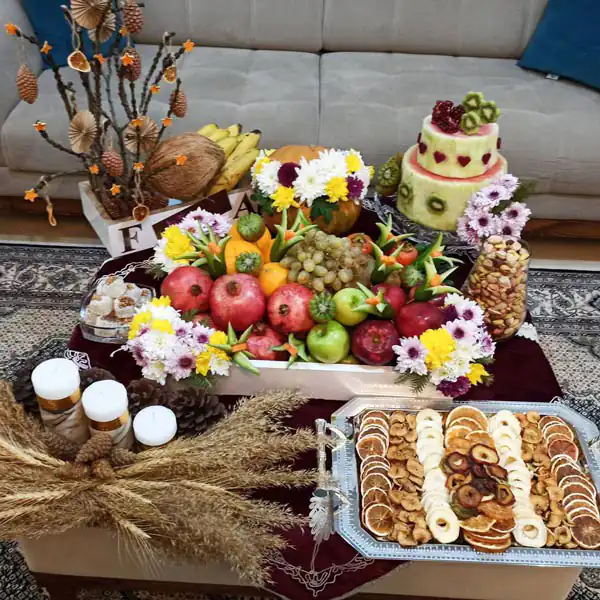 میز شب یلدا