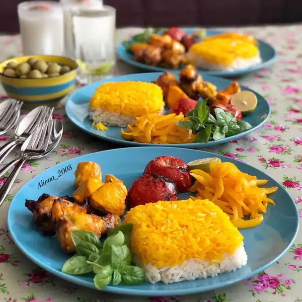 سفره آرایی غذاهای ایرانی
