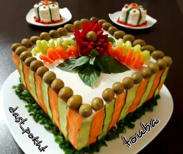 تزیین کیک مرغ ساده
