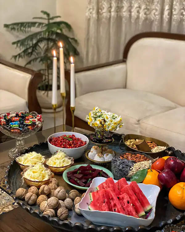 تزیین یلدایی ساده