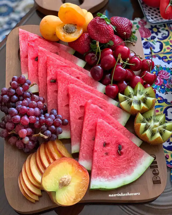 تزیین یلدایی ساده