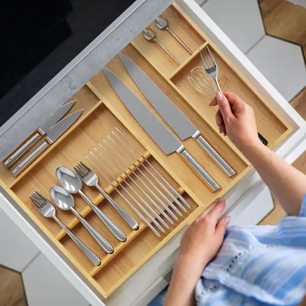 چیدمان کشو کابینت آشپزخانه