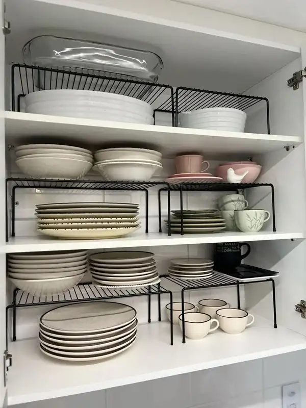 چیدمان داخل کابینت