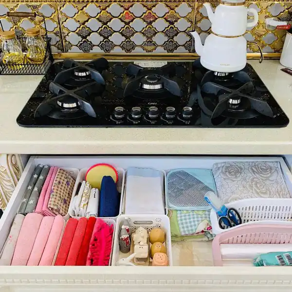 چیدمان کشو کابینت عروس